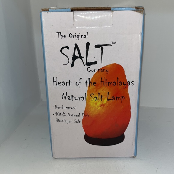 Himalayan Salt Lamp - Picture 3 of 5